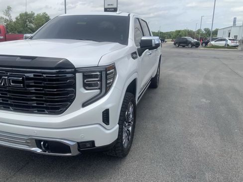 Used 2025 GMC Sierra 1500 Denali Ultimate AWD/4WD image 16