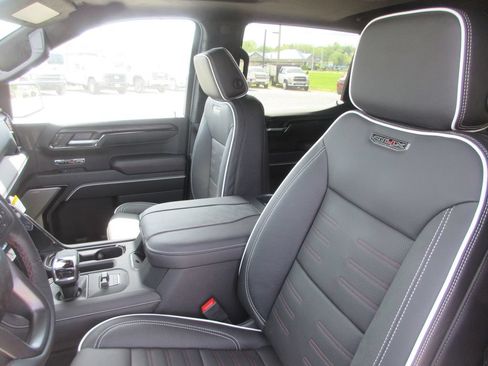 New 2026 GMC Sierra 1500 AT4X AWD/4WD image 17