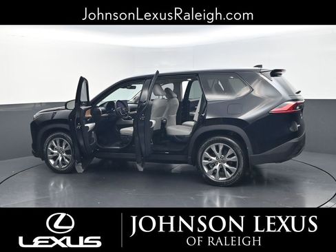 Used 2024 Toyota Grand Highlander FWD image 38