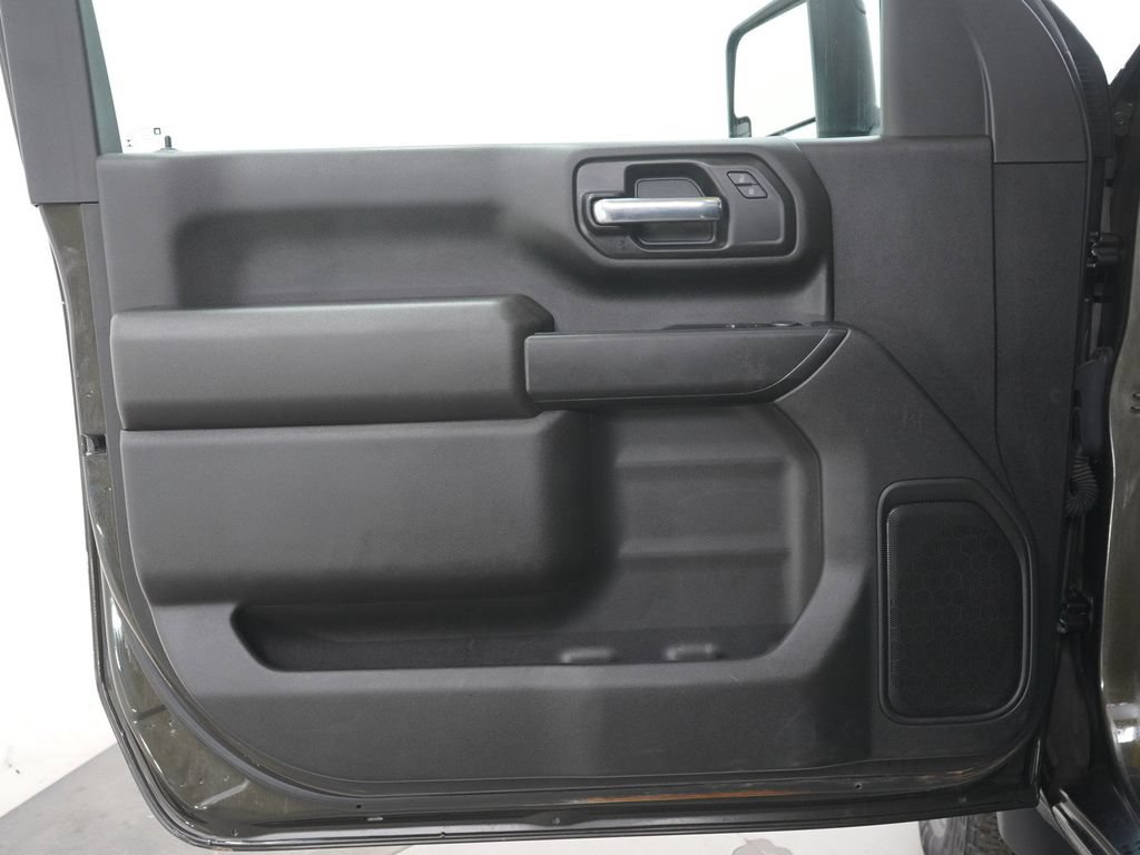 Used 2023 GMC Sierra 3500 Pro w/ Convenience Package AWD/4WD image 13