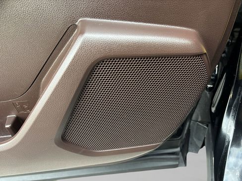 Used 2021 Toyota Highlander Platinum image 20