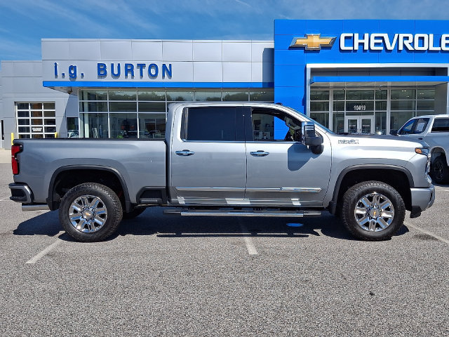 New 2026 Chevrolet Silverado 2500 High Country w/ High Country Premium Package AWD/4WD image 5