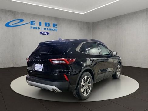 Used 2025 Ford Escape Platinum AWD/4WD image 9