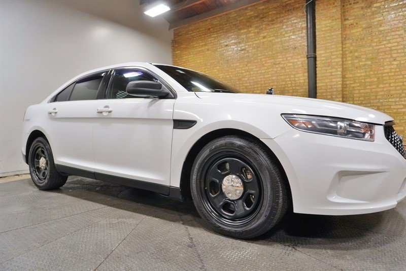 Used 2019 Ford Taurus Police Interceptor AWD image 8