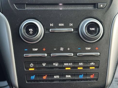 Used 2016 Lincoln MKC Reserve w/ Lincoln MKC Climate Package AWD/4WD image 20