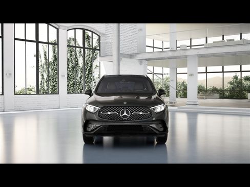 Certified 2026 Mercedes-Benz GLC 300 4MATIC image 2