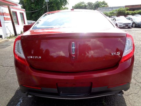 Used 2014 Lincoln MKS image 6