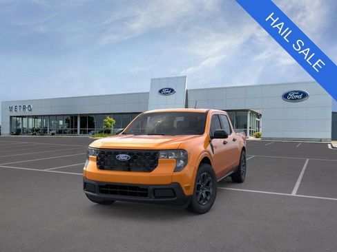 New 2026 Ford Maverick XLT w/ Equipment Group 301A AWD/4WD image 2