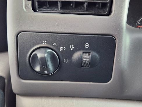 Used 2001 Ford F250 Lariat AWD/4WD image 26