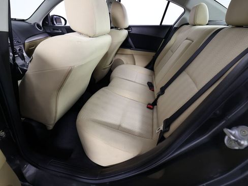 Used 2011 MAZDA MAZDA3 i Touring image 17