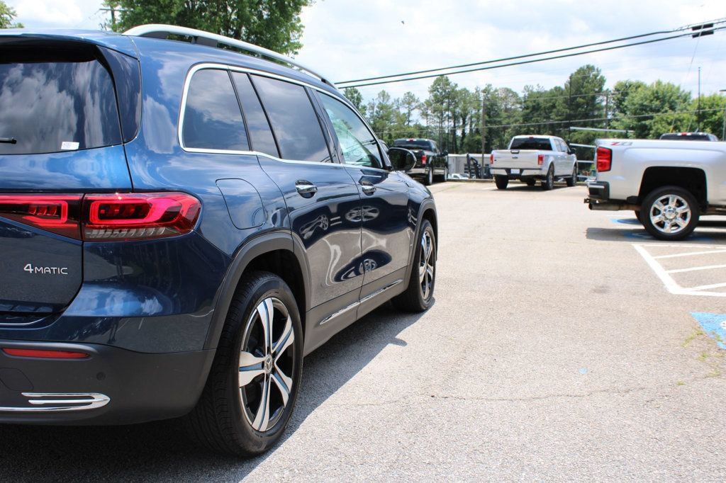 Used 2023 Mercedes-Benz EQB 300 4MATIC image 45
