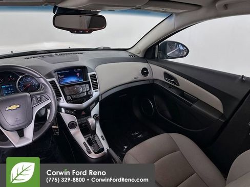 Used 2013 Chevrolet Cruze Eco image 22