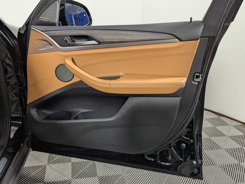 Used 2021 BMW X4 xDrive30i w/ Executive Package image 38