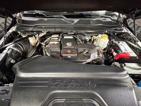 Used 2022 RAM 4500 Tradesman image 34