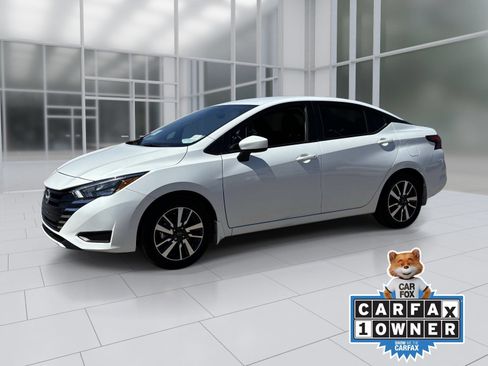 Certified 2025 Nissan Versa SV w/ Trunk Package FWD image 2