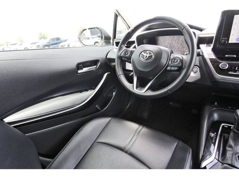 Used 2024 Toyota Corolla XLE FWD image 11
