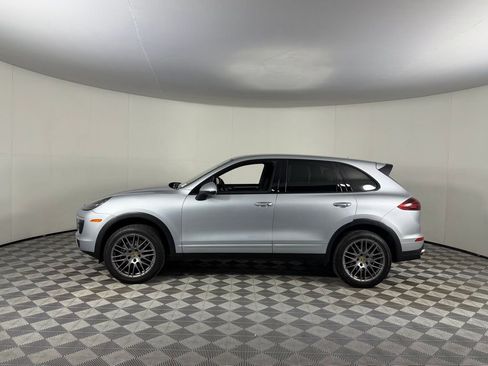 Used 2018 Porsche Cayenne Platinum Edition AWD/4WD image 8