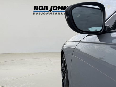 Used 2024 Honda Accord Touring image 29