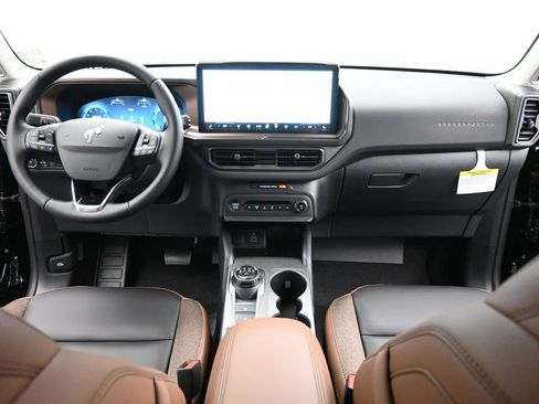 New 2025 Ford Bronco Sport Outer Banks w/ Outer Banks Tech Package+ image 24