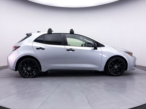 Used 2021 Toyota Corolla SE FWD image 38