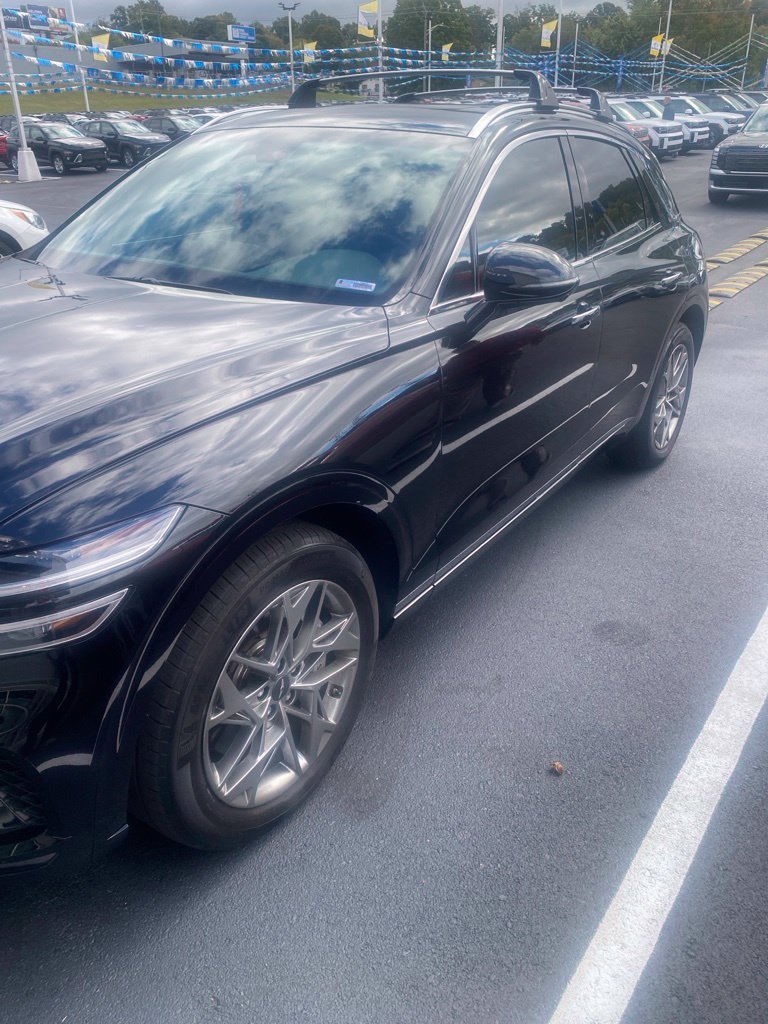 Used 2025 Genesis GV70 2.5T w/ Advanced Package AWD/4WD image 1