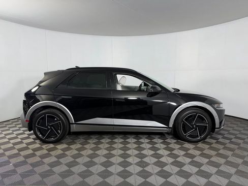 Used 2026 Hyundai Ioniq 5 Limited image 3