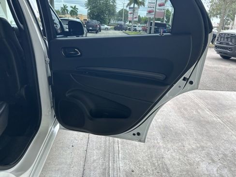 Used 2023 Dodge Durango R/T image 34
