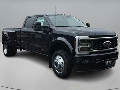 New 2026 Ford F450 Platinum w/ FX4 Off-Road Package