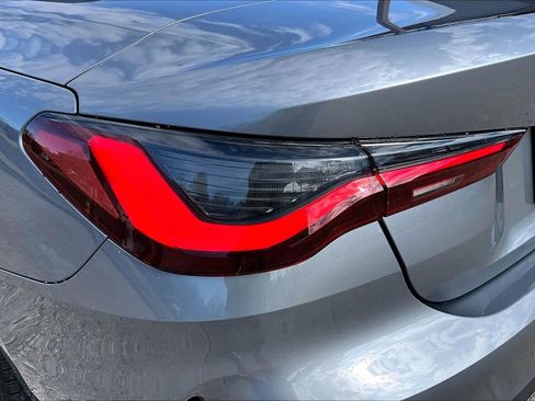 Used 2023 BMW 430i Convertible image 29