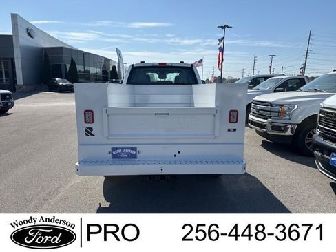 New 2025 Ford F250 XL w/ XL Chrome Package AWD/4WD image 4