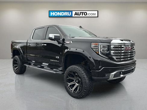 Used 2022 GMC Sierra 1500 Denali w/ Technology Package image 2