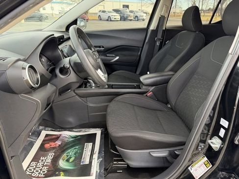 Used 2021 Nissan Kicks SV image 14