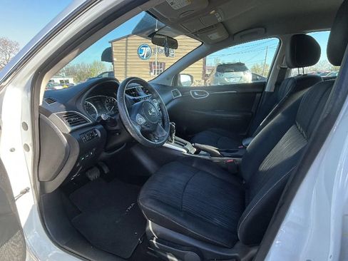 Used 2017 Nissan Sentra SV image 13