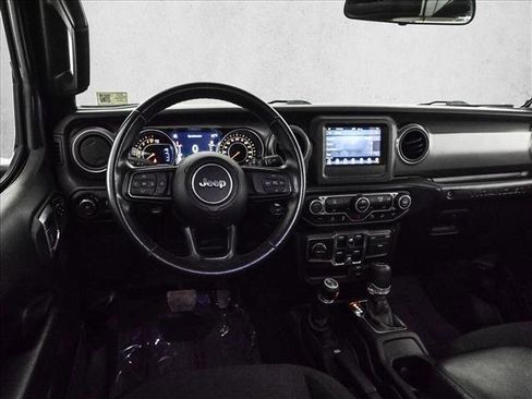 Used 2021 Jeep Wrangler Unlimited Sport image 19