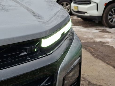 Used 2024 Chevrolet Traverse RS image 36