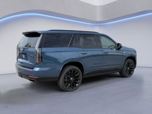 New 2026 Cadillac Escalade Platinum Sport AWD/4WD image 3