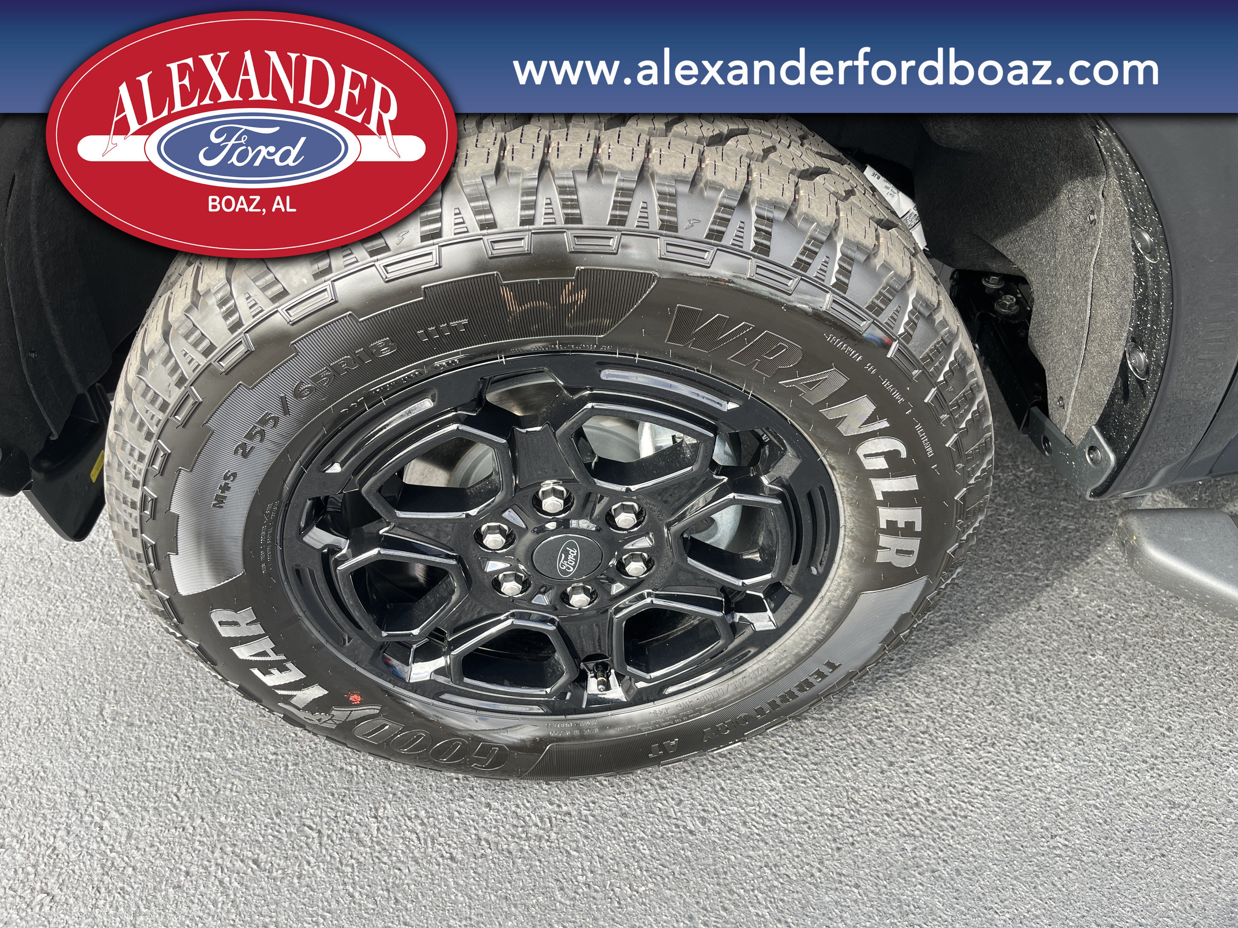 New 2025 Ford Ranger XLT w/ FX4 Off-Road Package AWD/4WD image 10