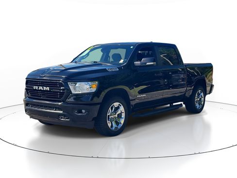 Used 2020 RAM 1500 Big Horn AWD/4WD image 3