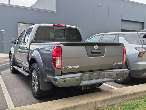 Used 2021 Nissan Frontier SV AWD/4WD image 4