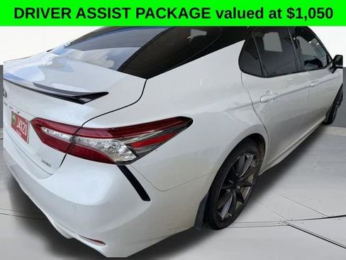 Used 2018 Toyota Camry XSE w/ Driver Assist Package FWD image 2