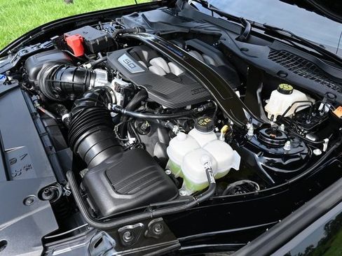 Used 2024 Ford Mustang Dark Horse image 16