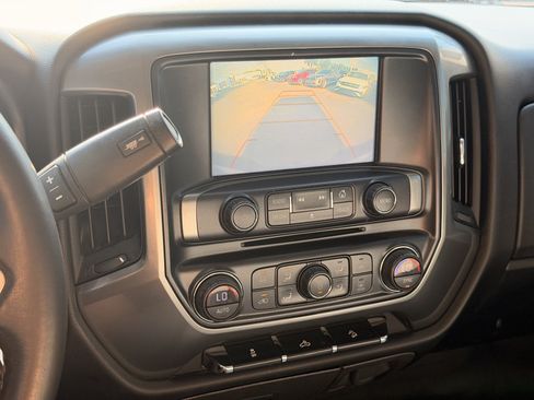 Used 2018 Chevrolet Silverado 1500 LT w/ All Star Edition AWD/4WD image 25