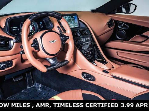 Used 2021 Aston Martin DB11 AMR image 23