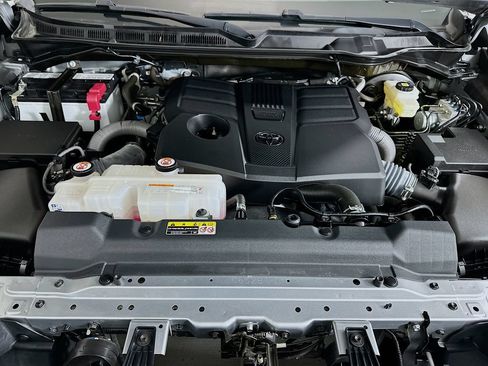 Used 2023 Toyota Tundra SR5 RWD image 29