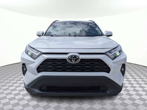 Used 2025 Toyota RAV4 XLE Premium w/ Weather Package FWD image 9
