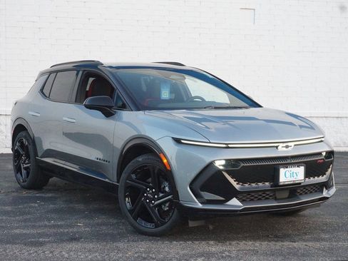 New 2026 Chevrolet Equinox EV RS FWD image 2
