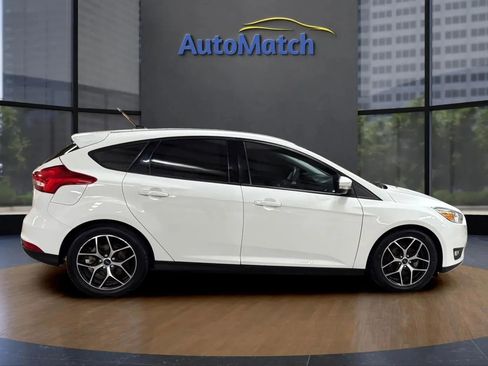 Used 2018 Ford Focus SEL image 12