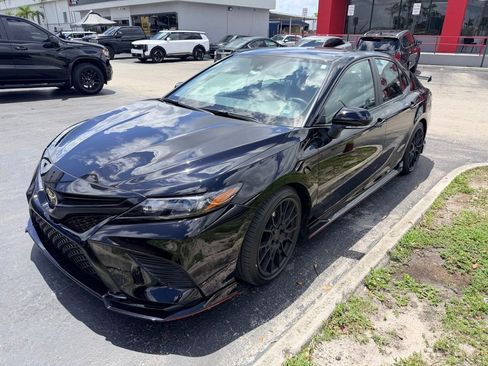 Used 2022 Toyota Camry TRD FWD image 3