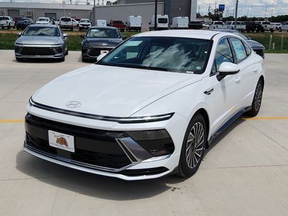 New 2025 Hyundai Sonata SEL