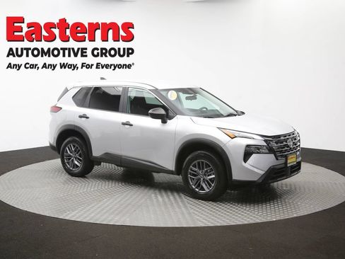 Used 2024 Nissan Rogue S AWD/4WD image 48